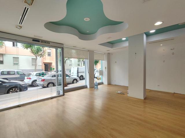 Amplio Local Comercial en El Pinillo, Torremolinos photo 0