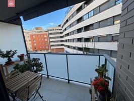 PISO PARA ENTRAR A VIVIR SEMINUEVO CON PISCINA COMUNITARIA photo 0