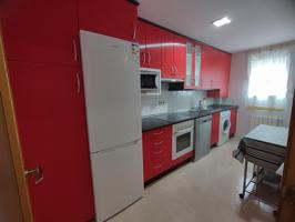 VENDEMOS PISO DE DOS DORMITORIOS A CINCO MINUTOS DE SEGOVIA photo 0