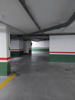 PLAZA DE GARAJE EN VENTA - ZONA TAHONA photo 0