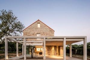 CASA CON TERRENO photo 0