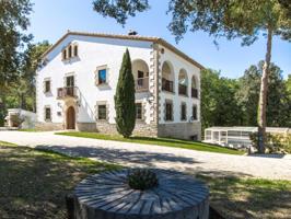 Villa En venta en Sant Pere Sallavinera photo 0
