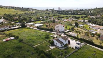 Casa De Campo En venta en Diseminado Guadalobon, Costa Natura, Estepona photo 0