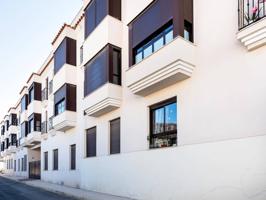 Piso en edificio con zona comunitaria photo 0