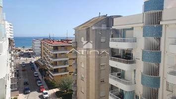 Apartamento con vistas al mar situado en 4ª línea playa Daimús a solo 300 metros del mar photo 0
