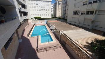 Apartamento situado en 3ª línea de la playa de Daimús, photo 0