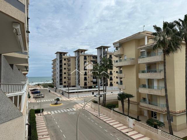 Apartamento con vistas al ma situado en 2ª línea playa Daimús a solo 50 metros de la arena photo 0