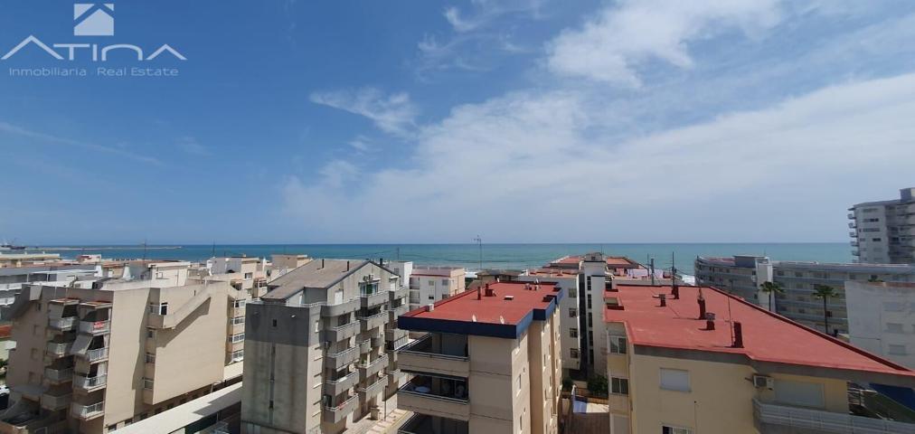 Vive la brisa del Mediterráneo desde tu propio ático dúplex en la playa de Daimús photo 0