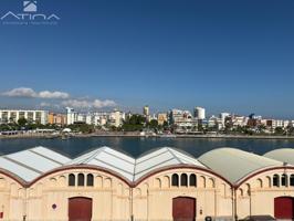 Apartamento frente al puerto, a un paso del mar, en playa Gandia. photo 0