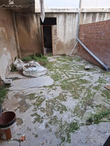 VIVIENDA CON MUCHAS POSIBILIDADES EN EXCELENTE UBICACION photo 0