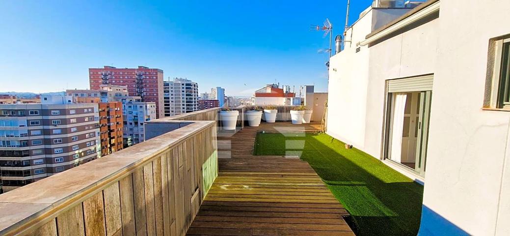 UNA DE LOS MEJORES ATICOS DE LA CIUDAD! photo 0