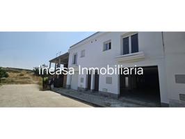 Casa en venta en Valverde del Camino photo 0
