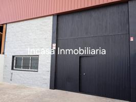 Nave comercial en venta en Aznalcázar photo 0