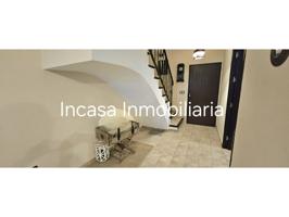 Venta de una casa en Valverde del Camino photo 0