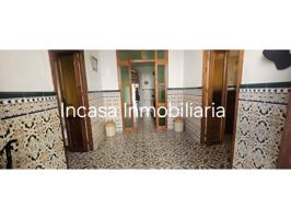 Venta de casa en Zalamea la Real photo 0