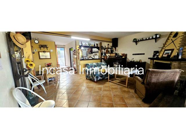 Venta de Chalet Rústico en los Pinos. photo 0