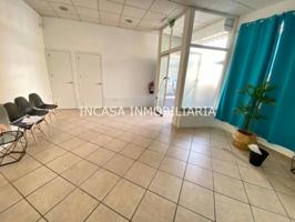 Local Comercial en Alquiler photo 0
