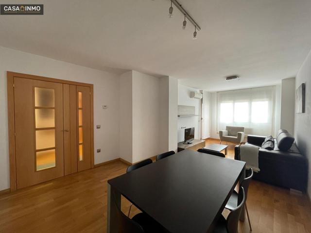 Piso en alquiler de 2 habitaciones, seminuevo. photo 0
