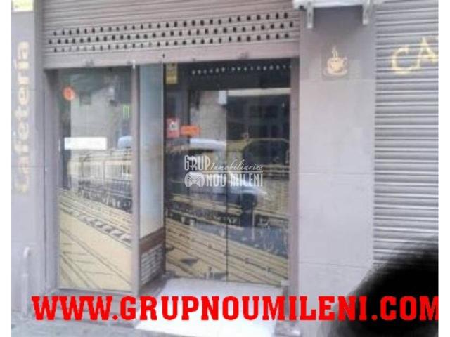 Local En venta en Manises photo 0