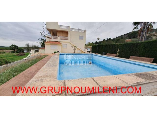 Villa En venta en Picassent photo 0
