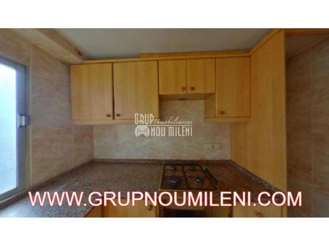 Piso En venta en Burjassot photo 0