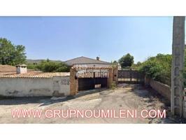 Chalet en venta en Camí Reial photo 0