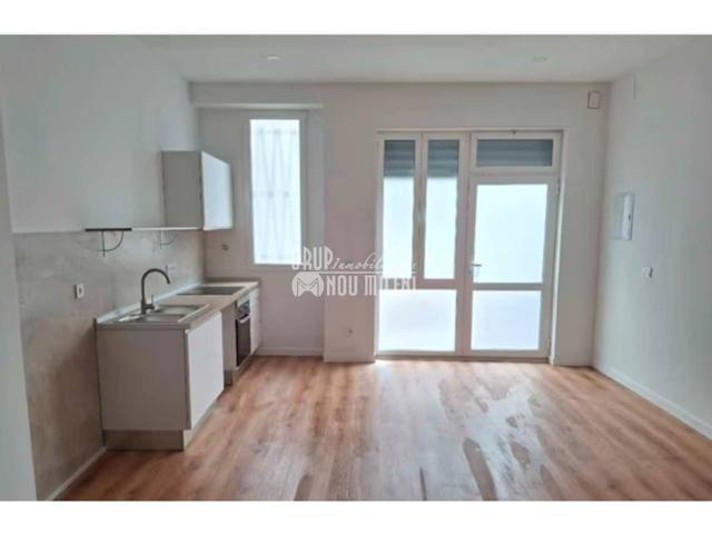Local En venta en Torrent-torrente photo 0