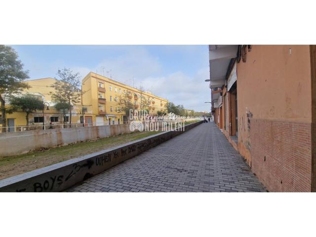 Local En venta en Aldaya photo 0