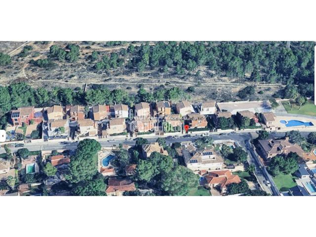 Chalet adosado en venta en L'Eliana photo 0