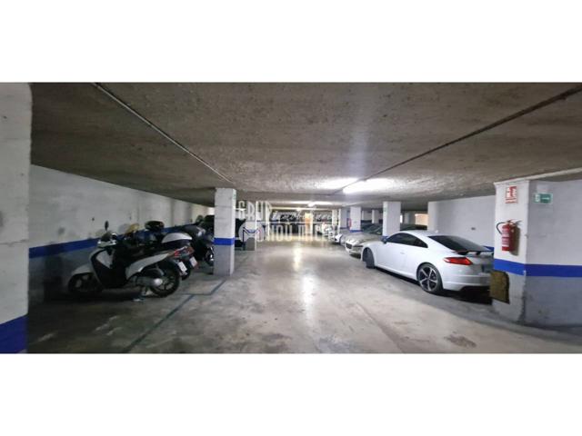 Parking en venta en Burjassot - El Castell photo 0