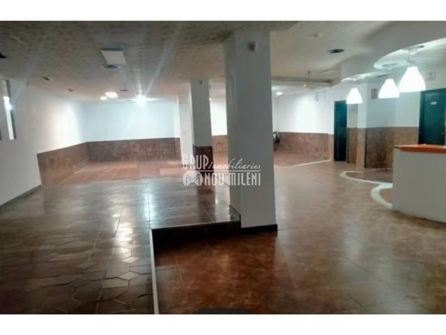 Alquiler de Local Comercial en Silla photo 0