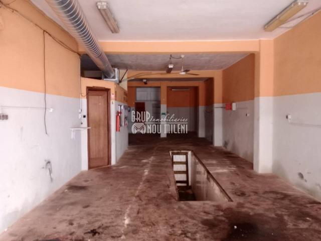 Venta de local comercial en València Capital photo 0