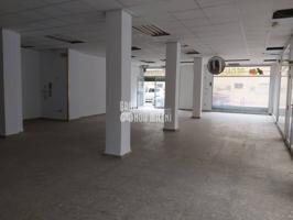 Local comercial en venta en Burjassot photo 0