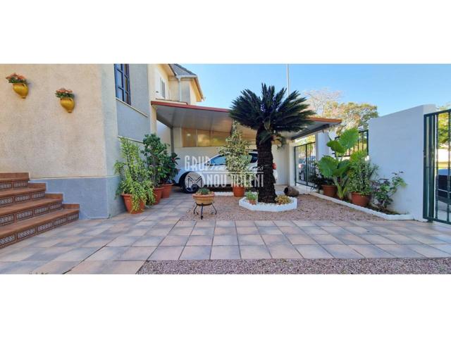 ¡Increíble oportunidad de venta de chalet unifamiliar en Catarroja! photo 0