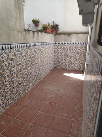Piso con 3 dormitorios, plaza de garaje, trastero y patio en Moratalla (Murcia). photo 0