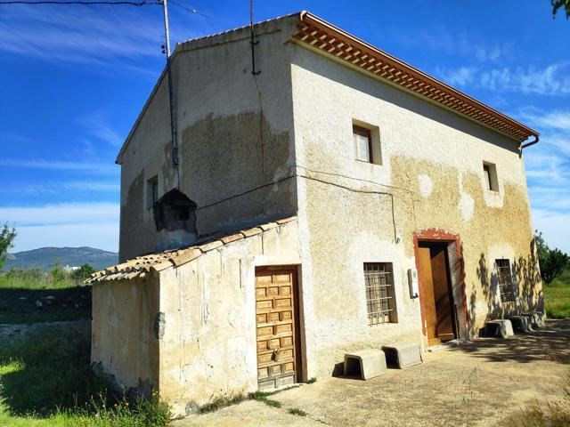 Casa de campo en Moratalla (Murcia). Casi 3 Hectáreas de terreno de regadío. photo 0