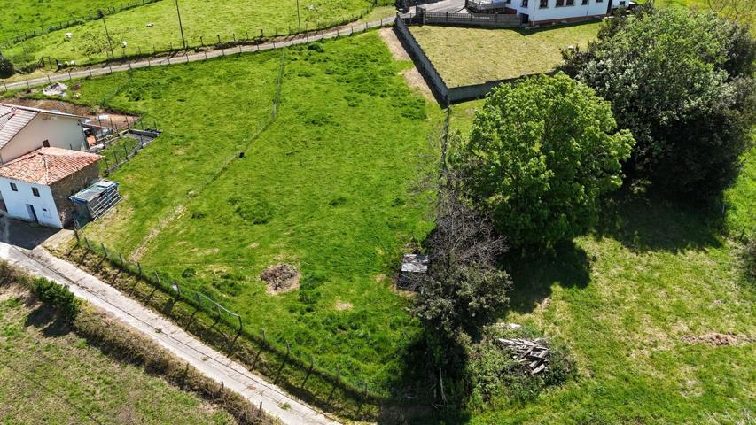 Terreno Urbanizable En venta en Pumarín, 24, El Berrón-La Carrera, Siero photo 0