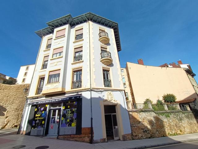 Comunidad En venta en Calle Del Postigo Bajo, 1, Centro-Casco Histórico, Oviedo photo 0