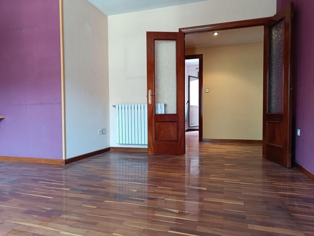 Piso En venta en Calle De Vital Aza, 41, Lena photo 0