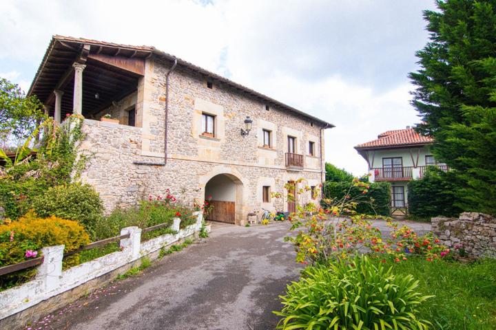 Casa En venta en Bueño, 18, Colunga photo 0
