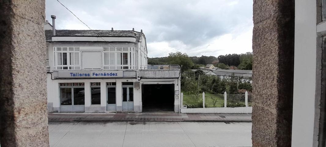 Unifamiliar Pareada En venta en Avenida De Viveiro, 11, O Valadouro photo 0