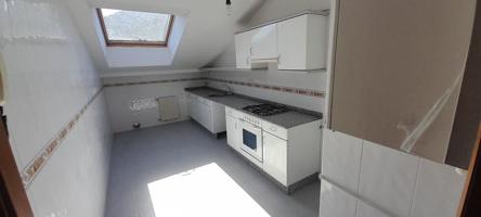  Ático En venta en Avenida Galicia, 9, Taramundi photo 0
