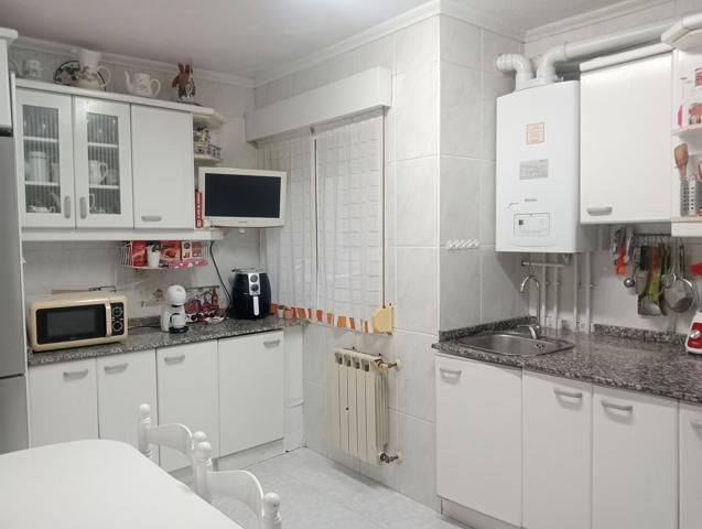 Piso En venta en Calle Laviana, 17, El Llano, Gijón photo 0