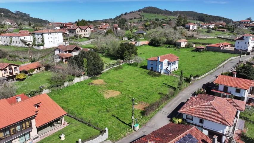 Terreno Urbanizable En venta en Calle Les Xuaques, Colunga photo 0