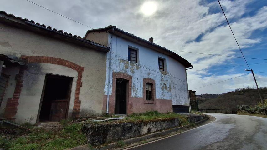 Unifamiliar Pareada En venta en Alto Carbayin, 1, La Pola Siero, Siero photo 0