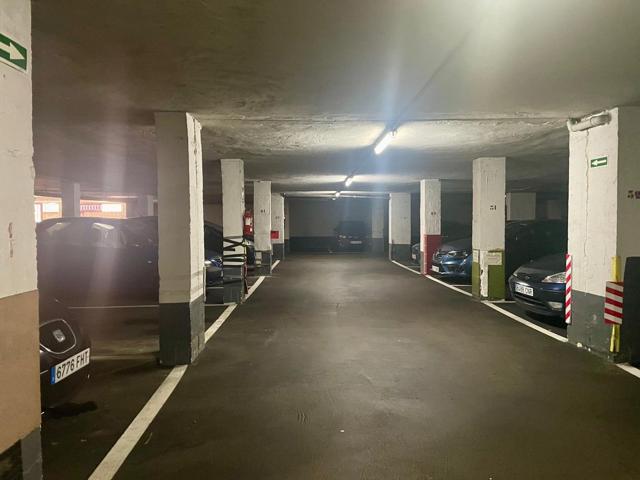 Parking Subterráneo En venta en Calle Poeta Alfonso Camín, 27, El Llano, Gijón photo 0