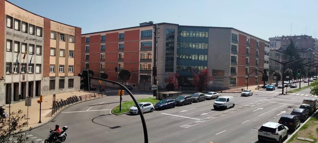 Piso En venta en Avenida De La Constitución, 62, Centro, Gijón photo 0