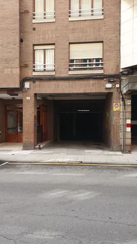 Parking Subterráneo En alquiler en Calle Emilio Tuya, 28, Este, Gijón photo 0