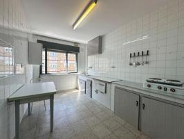 Piso En venta en Calle De Álava, 29, Sur, Gijón photo 0