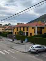 Unifamiliar Pareada En alquiler en Calle Doctor Rimada, Sariego photo 0